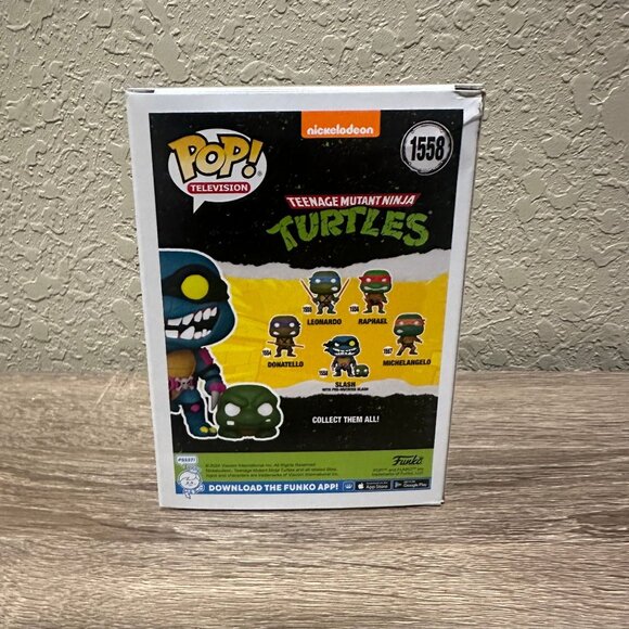 Funko POP! TMNT Teenage Mutant Ninja Turtles Slash and Pre Mutated Slash #1558! - Picture 4 of 7